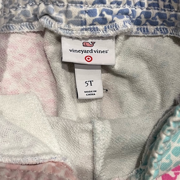 Vineyard Vines for Target whale shorts - girls 5T - Picture 3 of 3